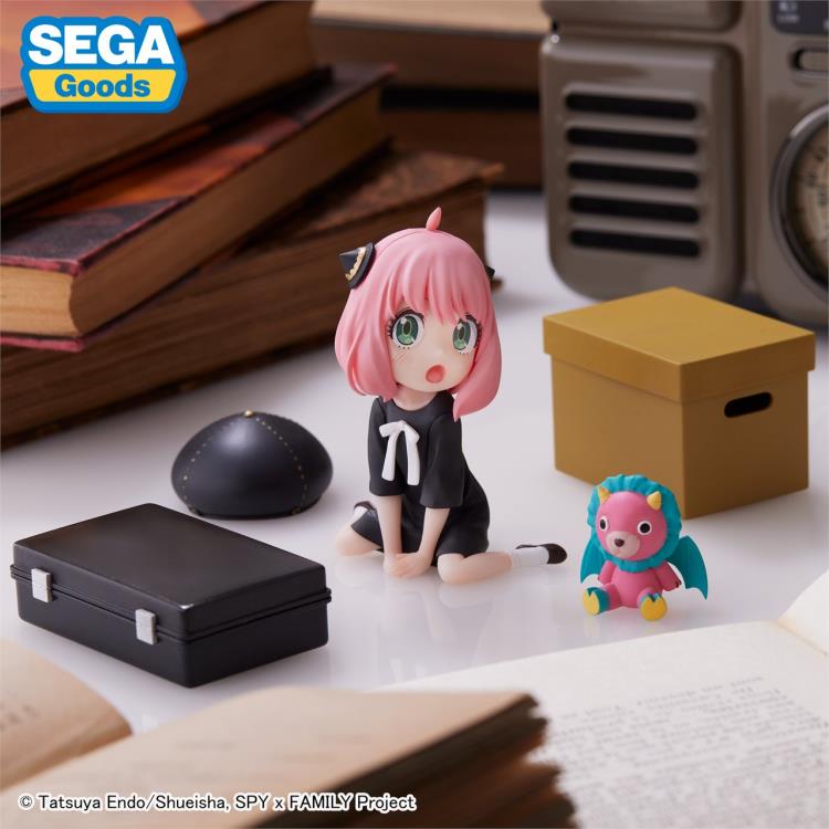 Spy x Family Luminasta Anya Forger (Pretend Play Ver.) Figure