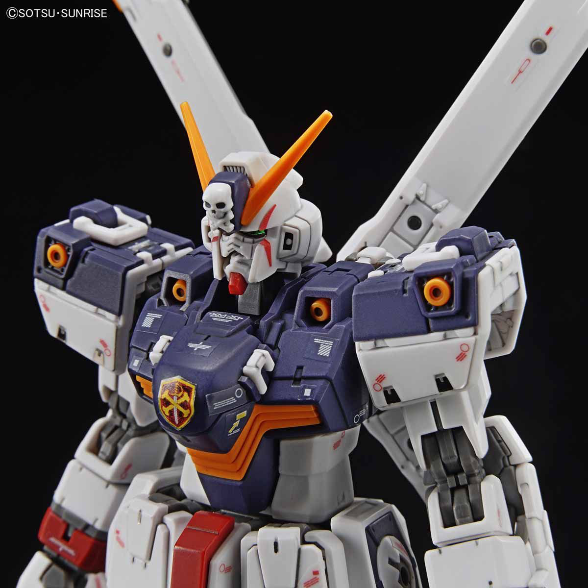 RG GUNDAM - 1/144 - CROSSBONE GUNDAM X1