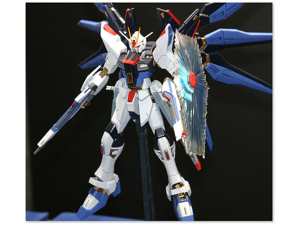 MG GUNDAM - 1/100 - STRIKE FREEDOM GUNDAM