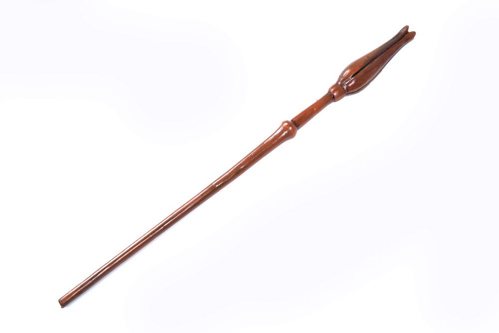 Harry Potter - Luna Lovegood's Tulip Weighted Magic Wand Replica