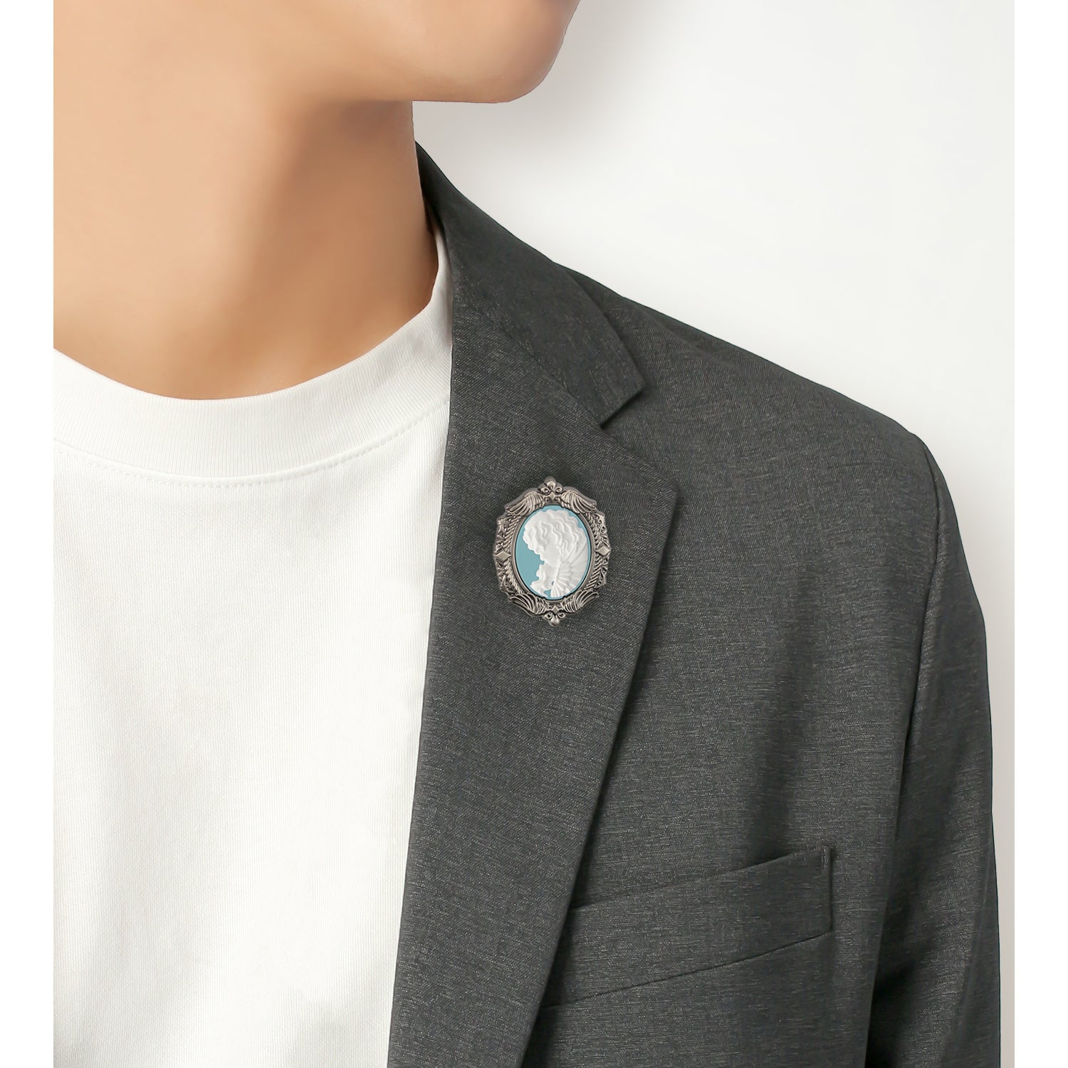 Berserk: Griffith Cameo Brooch