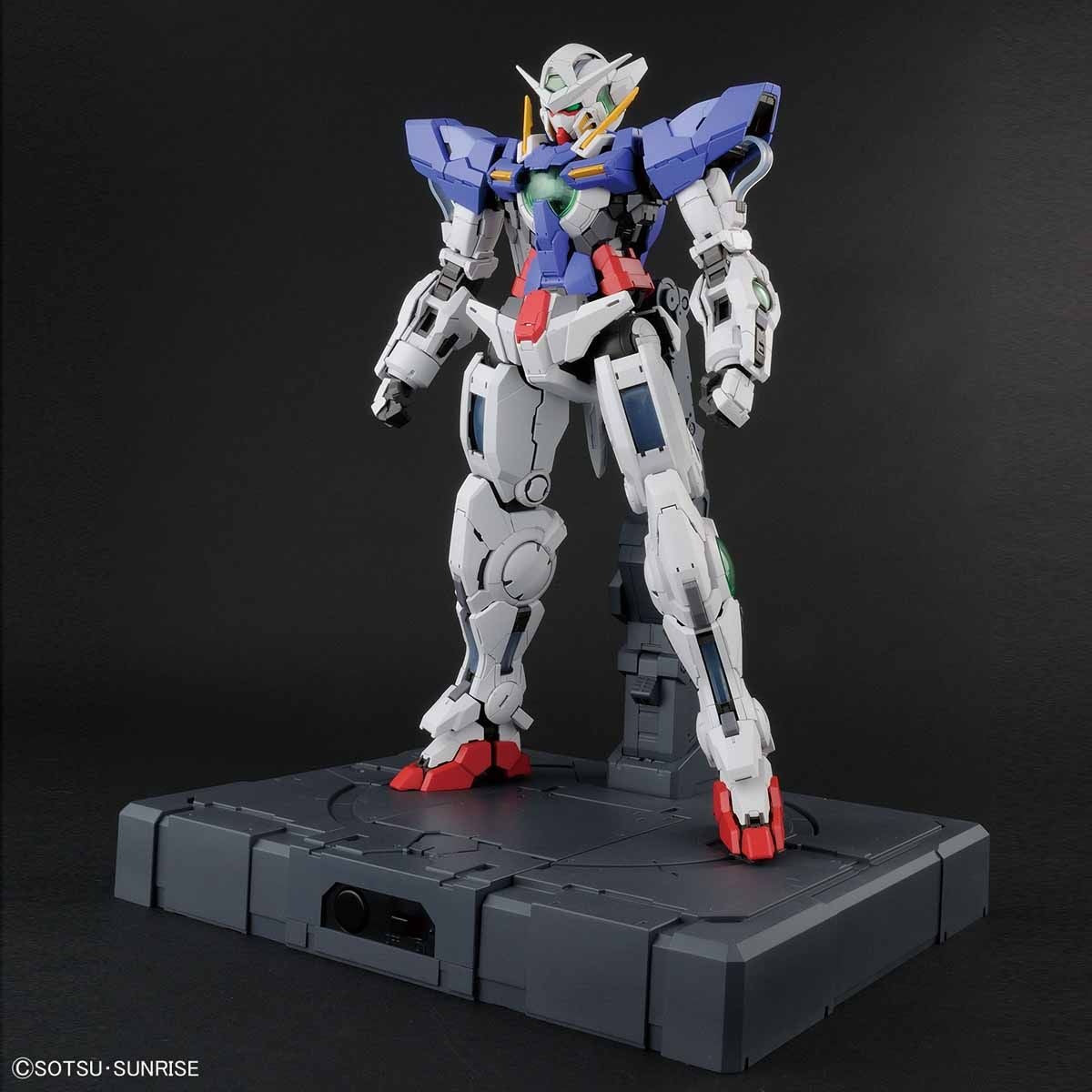 PG GUNDAM - 1/60 - GUNDAM EXIA