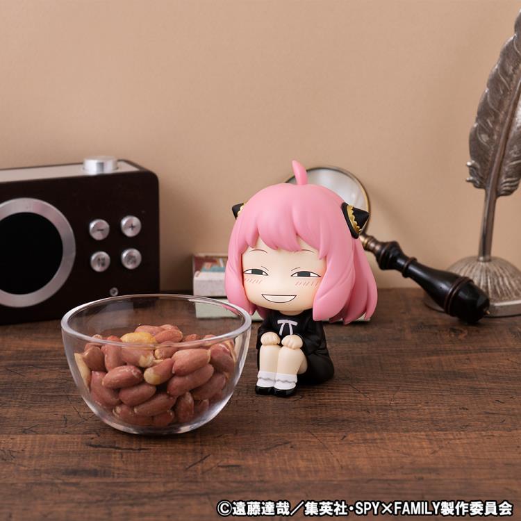 Spy x Family Look Up Series Anya Forger (Special Ver.) with Gift