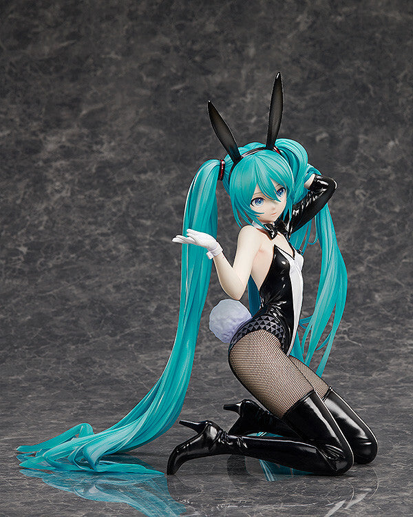 Character Vocal Series 01: Hatsune Miku: Bunny Ver. / Art by SanMuYYB - 1/4 Scale Figure (FREEing) **Pre-Order**