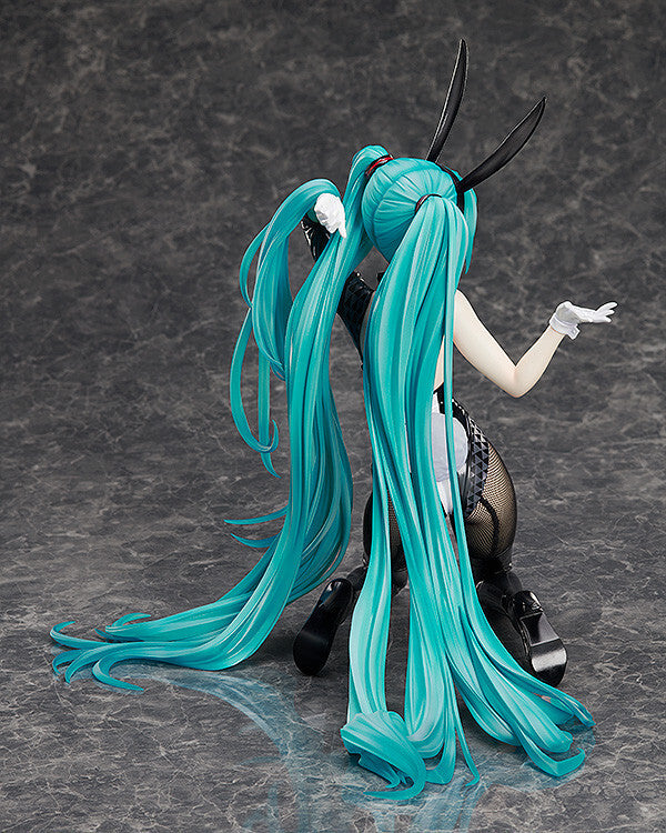 Character Vocal Series 01: Hatsune Miku: Bunny Ver. / Art by SanMuYYB - 1/4 Scale Figure (FREEing) **Pre-Order**