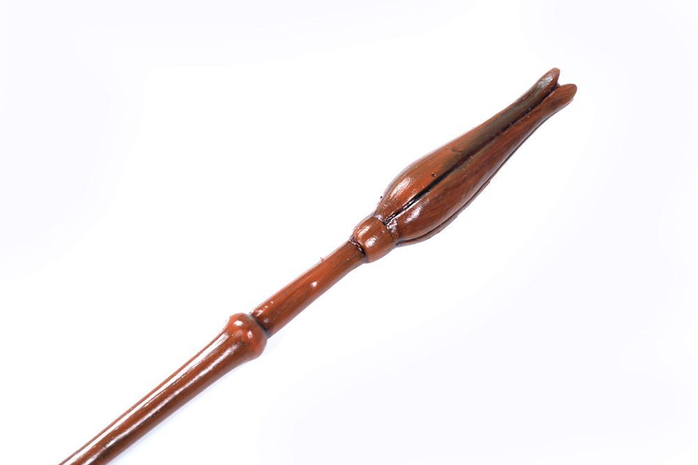 Harry Potter - Luna Lovegood's Tulip Weighted Magic Wand Replica
