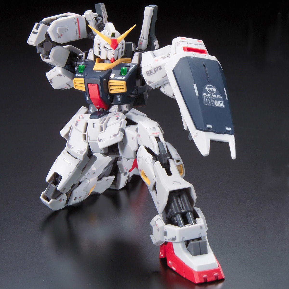 RG GUNDAM - 1/144 RX-178 - GUNDAM MK-II (AEUG)