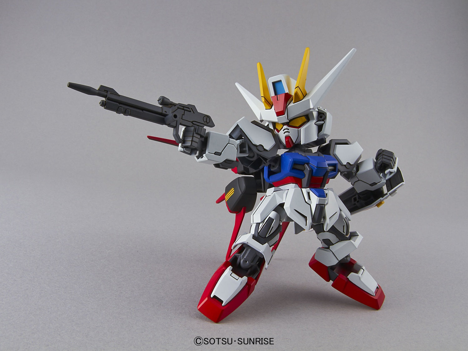 SD GUNDAM - EX-STANDARD - AILE STRIKE GUNDAM