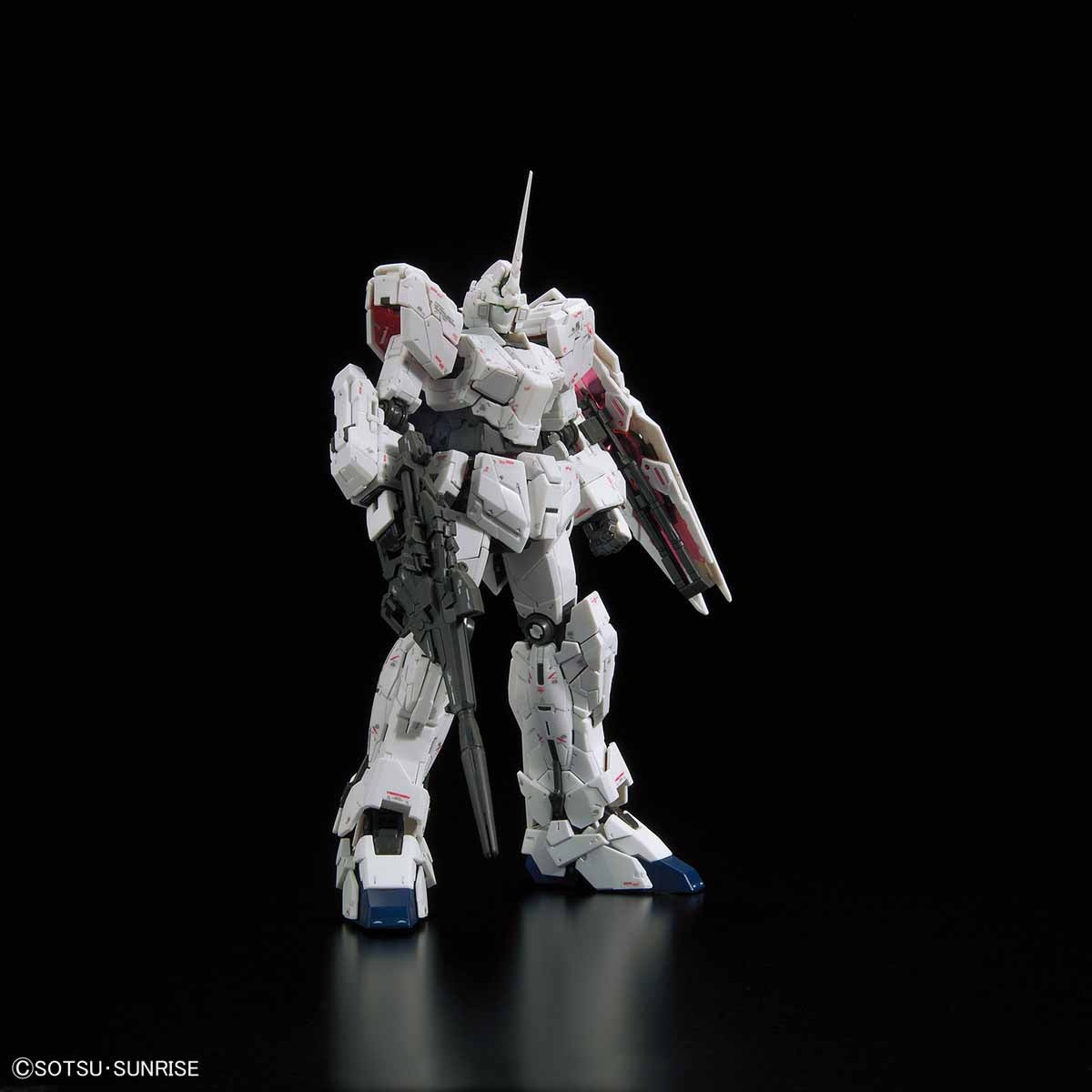 RG GUNDAM - 1/144 - UNICORN GUNDAM
