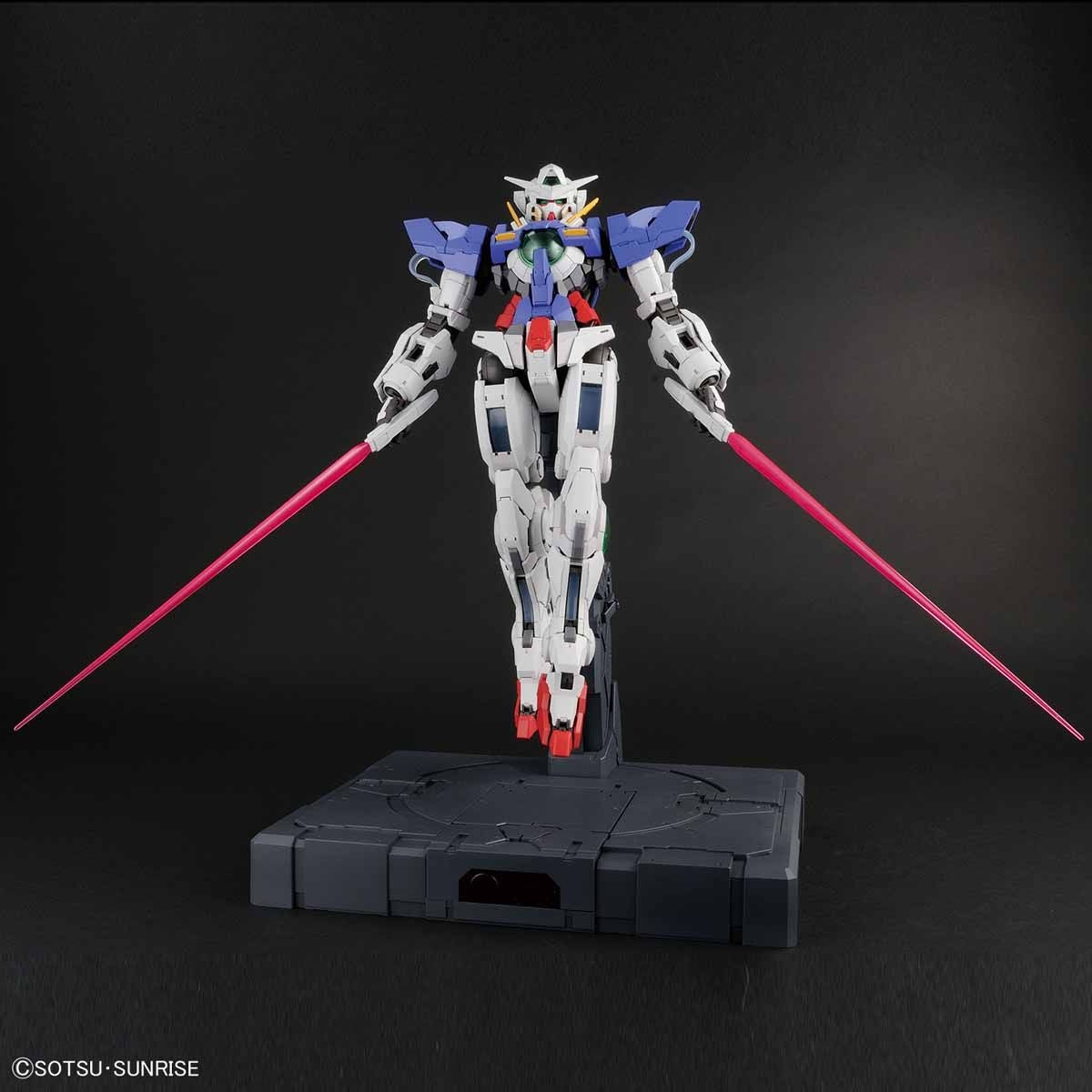 PG GUNDAM - 1/60 - GUNDAM EXIA