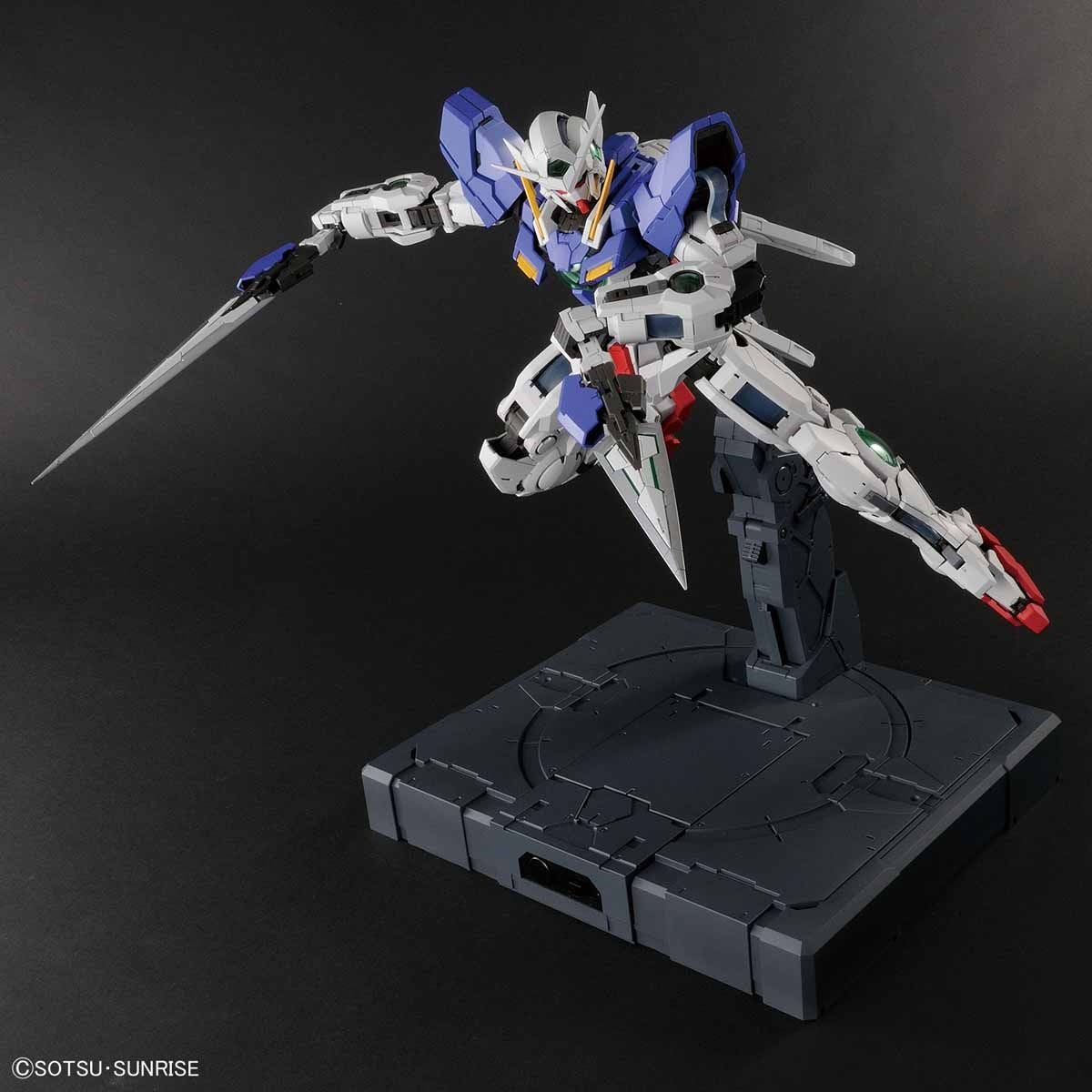 PG GUNDAM - 1/60 - GUNDAM EXIA