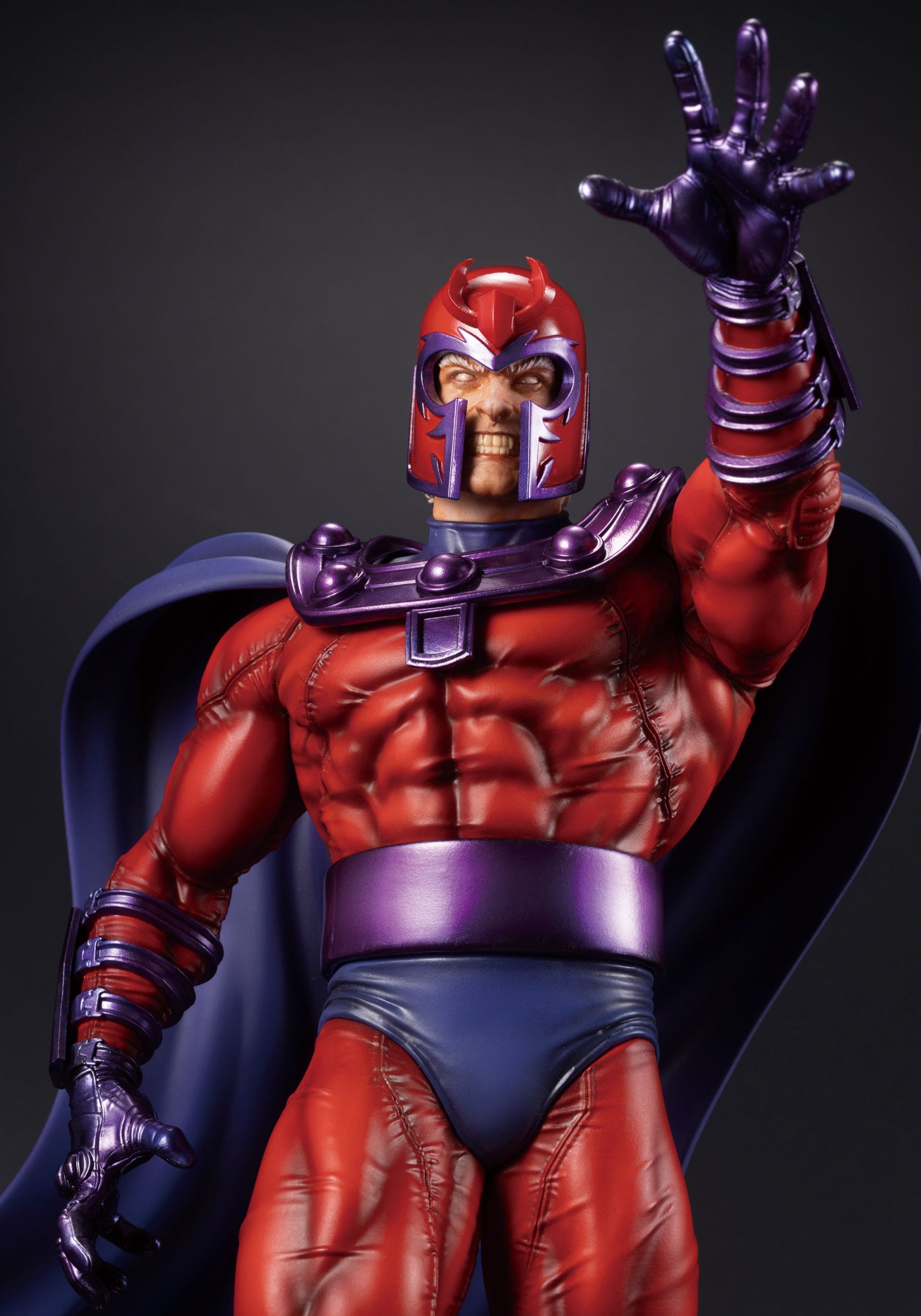 Marvel Universe: X-Men Fine Art - Magneto - 1/6 Scale Statue