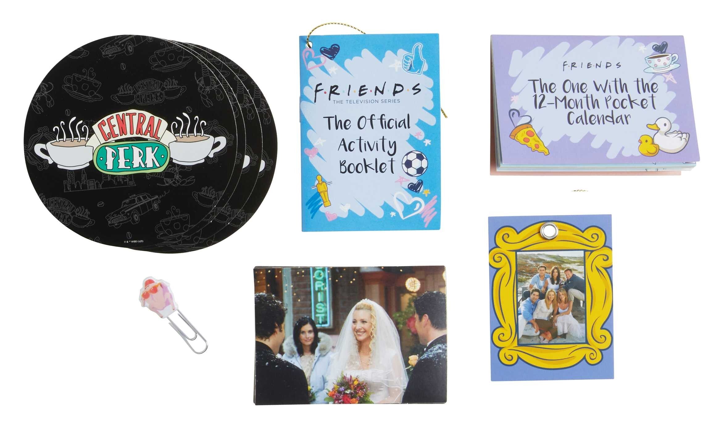 Friends: The Official Cookbook Gift Set (Friends TV Show, Friends  Merchandise) | Book by Amanda Yee | Official Publisher Page | Simon &  Schuster